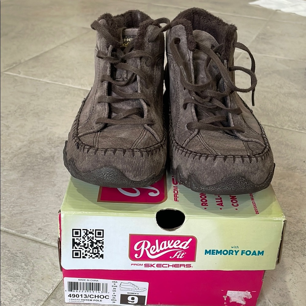 Skechers Brown Ankle Boots with Suede Finish